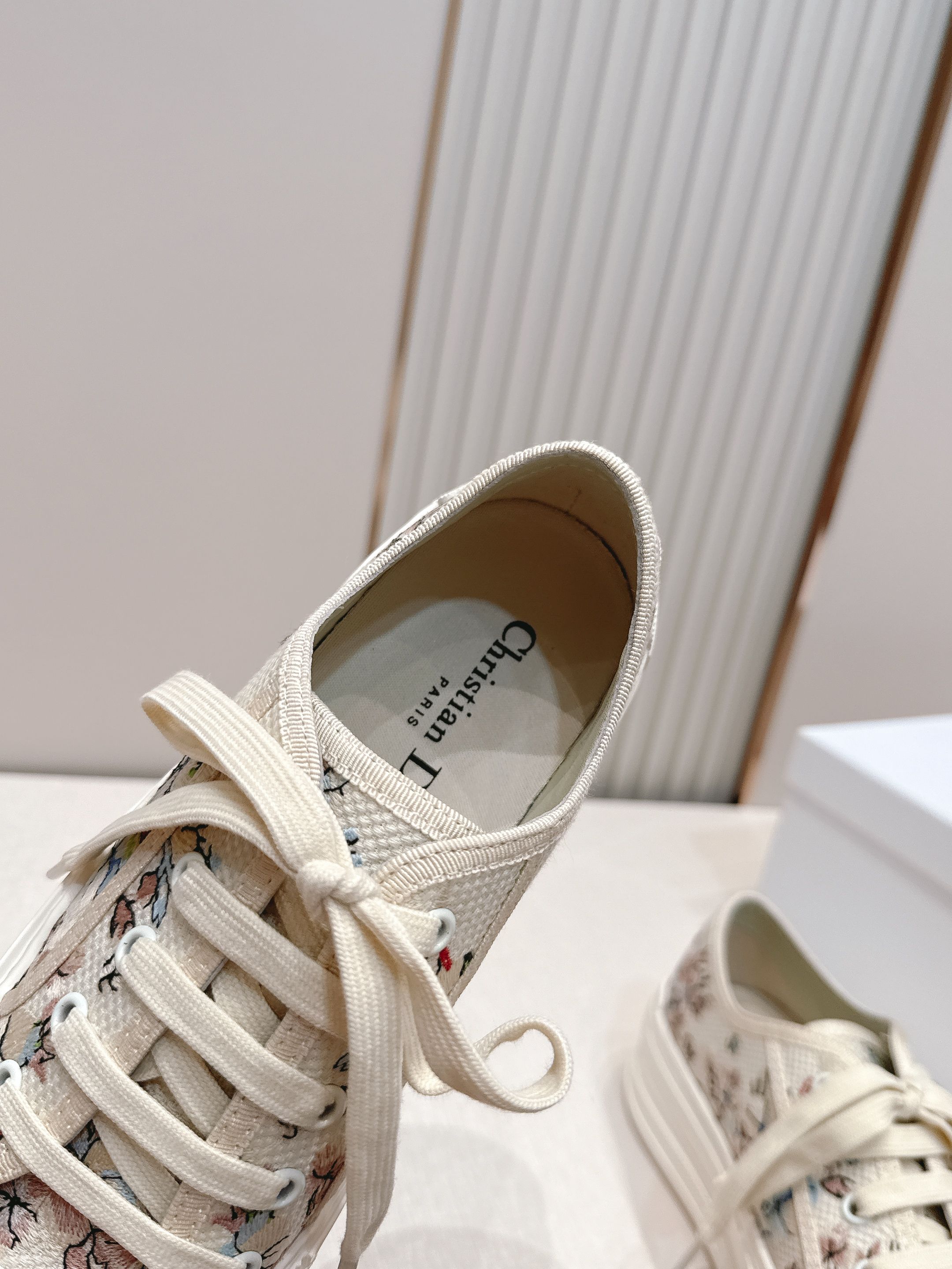 2026最新色系！ 顶级版本  Dior迪奥Walk'n系列 老花 刺绣 厚底帆布鞋 休闲鞋  全新升级