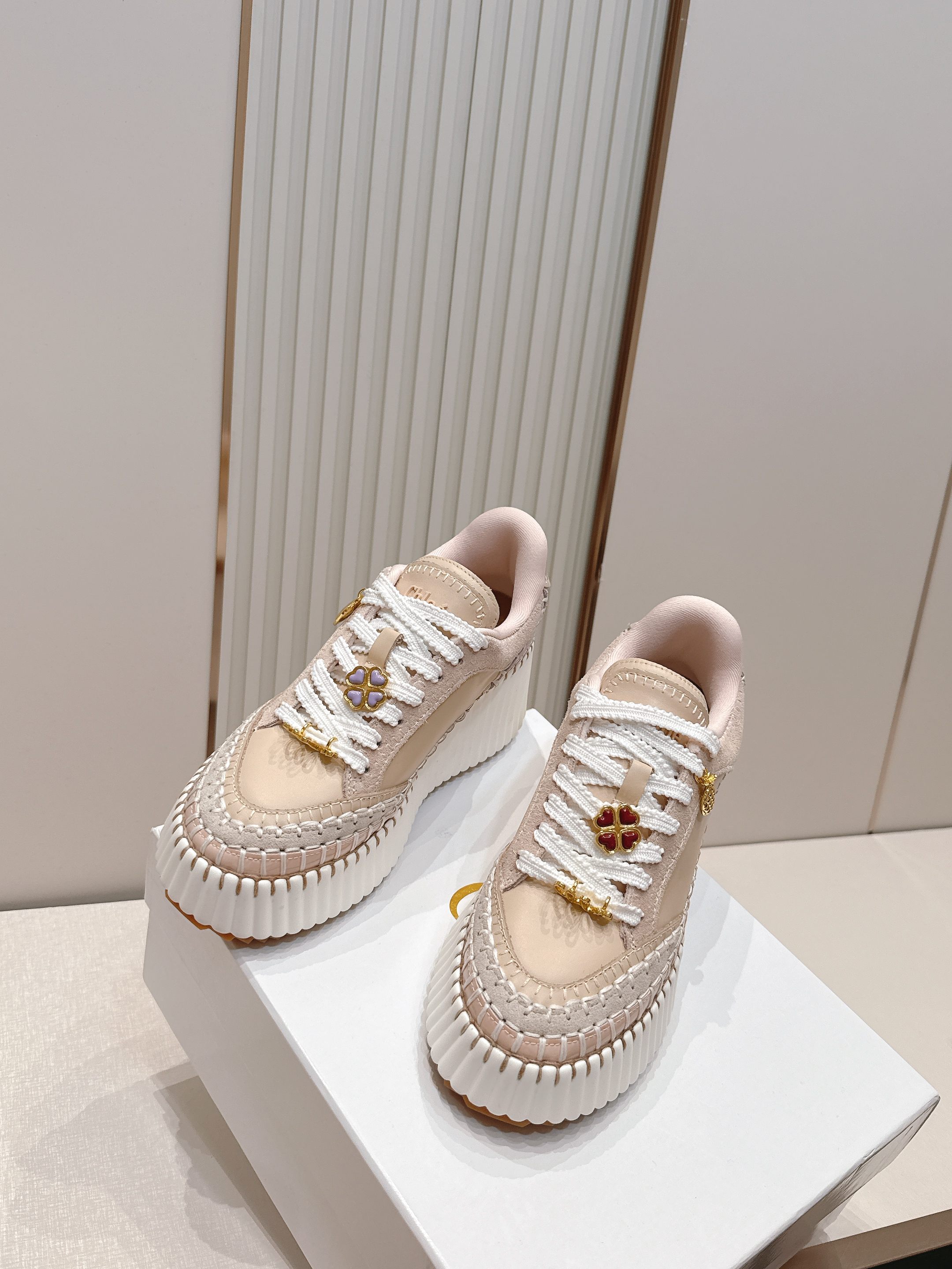 加五金扣+20Chloe  克洛伊/蔻依 26ss 春夏季季新款 厚底小白鞋 休闲鞋原版鞋底，全手工穿线
