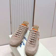 顶版 男士+10Burberry 巴宝莉 2026最新休闲 德训鞋 一款看着温柔又舒服的德训鞋继202 顶版 男士+10Burberry 巴宝莉 2026最新休闲 德训鞋 一款看着温柔又舒服的德训鞋继202