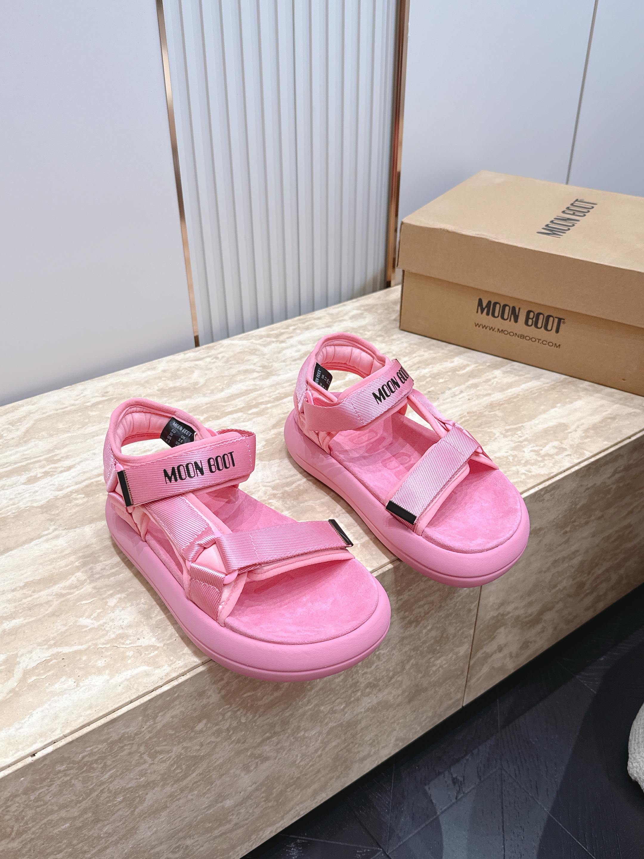 MOON BOOT  夏日多巴胺  沙滩凉鞋 风卷着青草与花香漫过来蝉鸣轻轻响起 *(⑅ↁ́ᴗↁ́⑅)♡