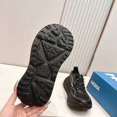 HOKA小众26vs春夏情侣爆款休闲系列……【情侣厚底休闲鞋】 💥 HOKA由设计师E HOKA小众26vs春夏情侣爆款休闲系列……【情侣厚底休闲鞋】 💥 HOKA由设计师E