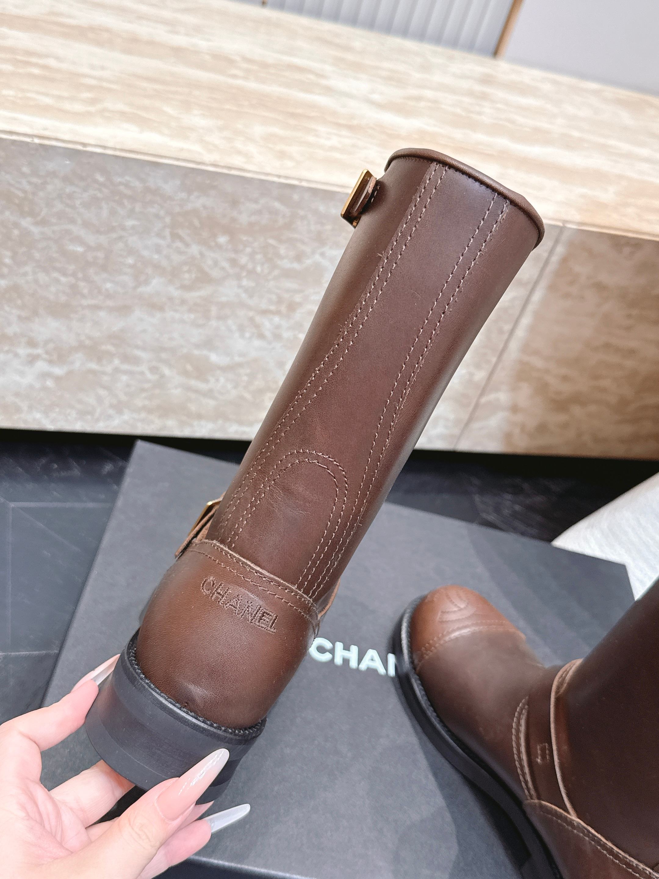 CHANEL 香奈儿 2026vs早秋新款靴子系列……【圆头厚底中靴】小香今年又出战靴！经典圆头这么可爱