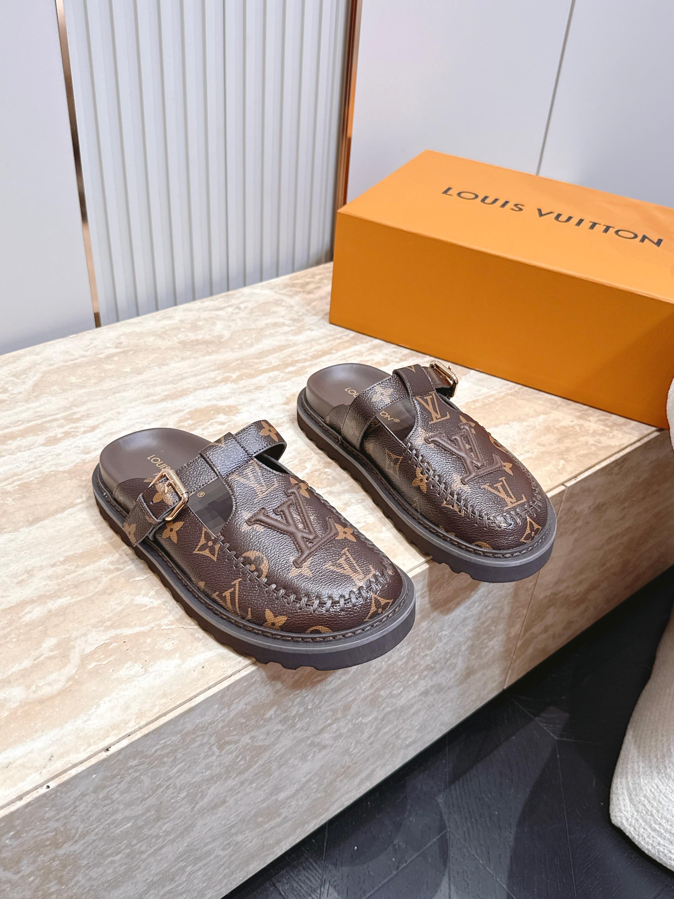 Louis vuitto*驴牌 Lv 新品厚底包头勃肯拖鞋  懒人鞋的终极形态找到了！LV这双穆勒包头拖