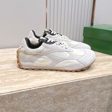 女🌾2026新色系!情侣款 Bottega Veneta(BV葆蝶家)OrbitFlash系列复古运动鞋 女🌾2026新色系!情侣款 Bottega Veneta(BV葆蝶家)OrbitFlash系列复古运动鞋