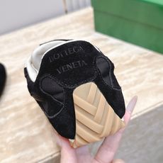 女🌾2026新色系!情侣款 Bottega Veneta(BV葆蝶家)OrbitFlash系列复古运动鞋 女🌾2026新色系!情侣款 Bottega Veneta(BV葆蝶家)OrbitFlash系列复古运动鞋