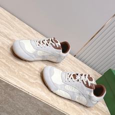 女🌾2026新色系!情侣款 Bottega Veneta(BV葆蝶家)OrbitFlash系列复古运动鞋 女🌾2026新色系!情侣款 Bottega Veneta(BV葆蝶家)OrbitFlash系列复古运动鞋
