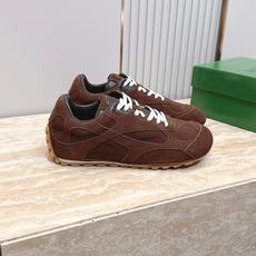 女🌾2026新色系!情侣款 Bottega Veneta(BV葆蝶家)OrbitFlash系列复古运动鞋 女🌾2026新色系!情侣款 Bottega Veneta(BV葆蝶家)OrbitFlash系列复古运动鞋