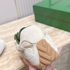 女🌾2026新色系!情侣款 Bottega Veneta(BV葆蝶家)OrbitFlash系列复古运动鞋 女🌾2026新色系!情侣款 Bottega Veneta(BV葆蝶家)OrbitFlash系列复古运动鞋