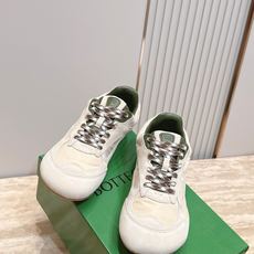 女🌾2026新色系!情侣款 Bottega Veneta(BV葆蝶家)OrbitFlash系列复古运动鞋 女🌾2026新色系!情侣款 Bottega Veneta(BV葆蝶家)OrbitFlash系列复古运动鞋