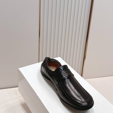 Maison Margiela马吉拉 mm6 春夏新款乐福单鞋系列……【圆头拉皱乐福单鞋】原版一比一打造 Maison Margiela马吉拉 mm6 春夏新款乐福单鞋系列……【圆头拉皱乐福单鞋】原版一比一打造