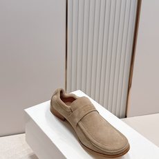 Maison Margiela马吉拉 mm6 春夏新款乐福单鞋系列……【圆头拉皱乐福单鞋】原版一比一打造 Maison Margiela马吉拉 mm6 春夏新款乐福单鞋系列……【圆头拉皱乐福单鞋】原版一比一打造