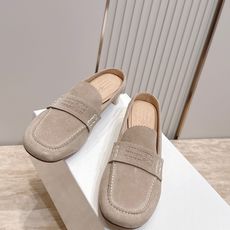 Maison Margiela mm6 马吉拉26vs早秋新款时装单鞋系列……【圆头乐福半拖单鞋】原版一 Maison Margiela mm6 马吉拉26vs早秋新款时装单鞋系列……【圆头乐福半拖单鞋】原版一