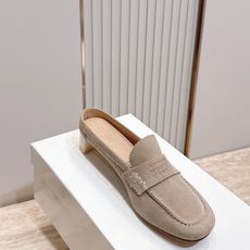 Maison Margiela mm6 马吉拉26vs早秋新款时装单鞋系列……【圆头乐福半拖单鞋】原版一 Maison Margiela mm6 马吉拉26vs早秋新款时装单鞋系列……【圆头乐福半拖单鞋】原版一