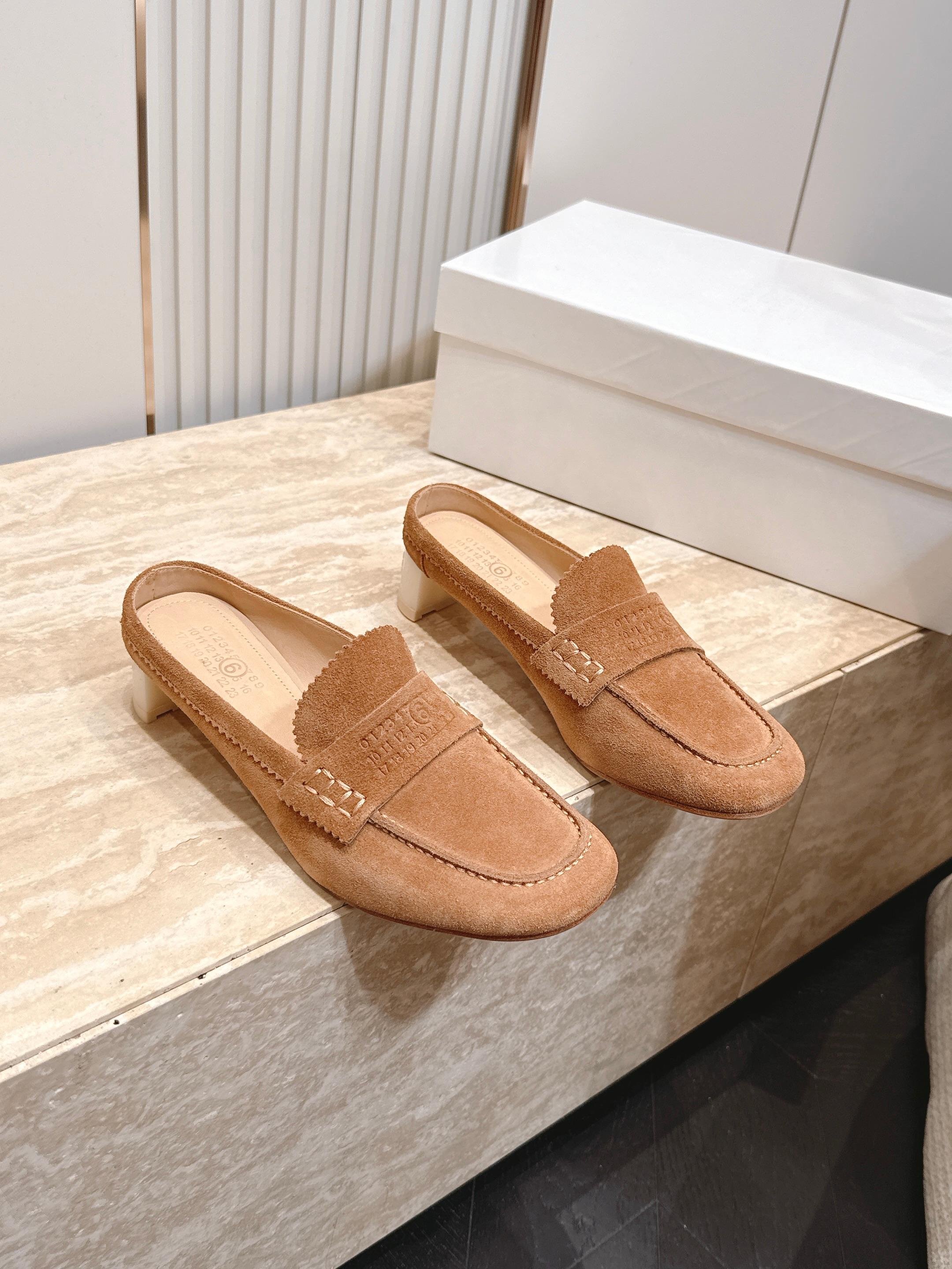 Maison Margiela mm6 马吉拉26vs早秋新款时装单鞋系列……【圆头乐福半拖单鞋】原版一