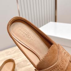 Maison Margiela mm6 马吉拉26vs早秋新款时装单鞋系列……【圆头乐福半拖单鞋】原版一 Maison Margiela mm6 马吉拉26vs早秋新款时装单鞋系列……【圆头乐福半拖单鞋】原版一