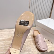 Maison Margiela mm6 马吉拉26vs早秋新款时装单鞋系列……【圆头乐福半拖单鞋】原版一 Maison Margiela mm6 马吉拉26vs早秋新款时装单鞋系列……【圆头乐福半拖单鞋】原版一