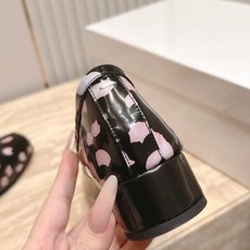 Maison Margiela mm6马吉拉26vs早秋新款时装单鞋系列……【分趾涂鸦单鞋】原版一比一打 Maison Margiela mm6马吉拉26vs早秋新款时装单鞋系列……【分趾涂鸦单鞋】原版一比一打