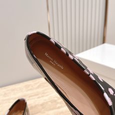 Maison Margiela mm6马吉拉26vs早秋新款时装单鞋系列……【分趾涂鸦单鞋】原版一比一打 Maison Margiela mm6马吉拉26vs早秋新款时装单鞋系列……【分趾涂鸦单鞋】原版一比一打