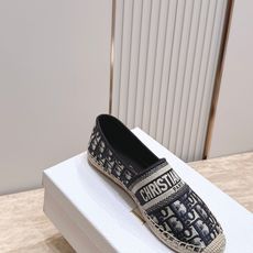 Dior迪奥26vs早秋新款渔夫系列…【圆头厚底渔夫鞋】简约超级百搭. 上脚完美奢华,可任意搭配,春夏服 Dior迪奥26vs早秋新款渔夫系列…【圆头厚底渔夫鞋】简约超级百搭. 上脚完美奢华,可任意搭配,春夏服