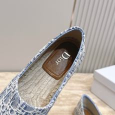 Dior迪奥26vs早秋新款渔夫系列…【圆头厚底渔夫鞋】简约超级百搭. 上脚完美奢华,可任意搭配,春夏服 Dior迪奥26vs早秋新款渔夫系列…【圆头厚底渔夫鞋】简约超级百搭. 上脚完美奢华,可任意搭配,春夏服