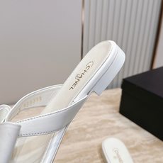 CHANEL香奈儿 26vs早秋专柜最新时装单鞋系列……【方头蝴蝶结凉拖】香奈儿女士钟爱简约又难以抗拒系 CHANEL香奈儿 26vs早秋专柜最新时装单鞋系列……【方头蝴蝶结凉拖】香奈儿女士钟爱简约又难以抗拒系