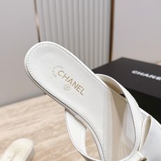 CHANEL香奈儿 26vs早秋专柜最新时装单鞋系列……【方头蝴蝶结凉拖】香奈儿女士钟爱简约又难以抗拒系 CHANEL香奈儿 26vs早秋专柜最新时装单鞋系列……【方头蝴蝶结凉拖】香奈儿女士钟爱简约又难以抗拒系