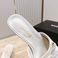 CHANEL 香奈儿 26vs早秋专柜最新时装单鞋系列……【方头蝴蝶结凉拖】香奈儿女士钟爱简约又难以抗拒 CHANEL 香奈儿 26vs早秋专柜最新时装单鞋系列……【方头蝴蝶结凉拖】香奈儿女士钟爱简约又难以抗拒