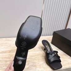 CHANEL 香奈儿 26vs早秋专柜最新时装单鞋系列……【方头蝴蝶结凉拖】香奈儿女士钟爱简约又难以抗拒 CHANEL 香奈儿 26vs早秋专柜最新时装单鞋系列……【方头蝴蝶结凉拖】香奈儿女士钟爱简约又难以抗拒