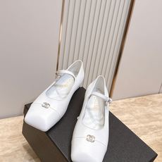 CHANEL 香奈儿 26vs早秋专柜最新时装单鞋系列……【方头横带单鞋】香奈儿女士钟爱简约又难以抗拒系 CHANEL 香奈儿 26vs早秋专柜最新时装单鞋系列……【方头横带单鞋】香奈儿女士钟爱简约又难以抗拒系