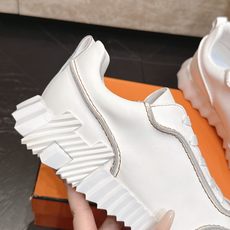 Hermes 爱马仕 2026 新款厚底休闲运动鞋德训鞋 情侣款 男士+10工艺极致,同步专柜上新.鞋子 Hermes 爱马仕 2026 新款厚底休闲运动鞋德训鞋 情侣款 男士+10工艺极致,同步专柜上新.鞋子