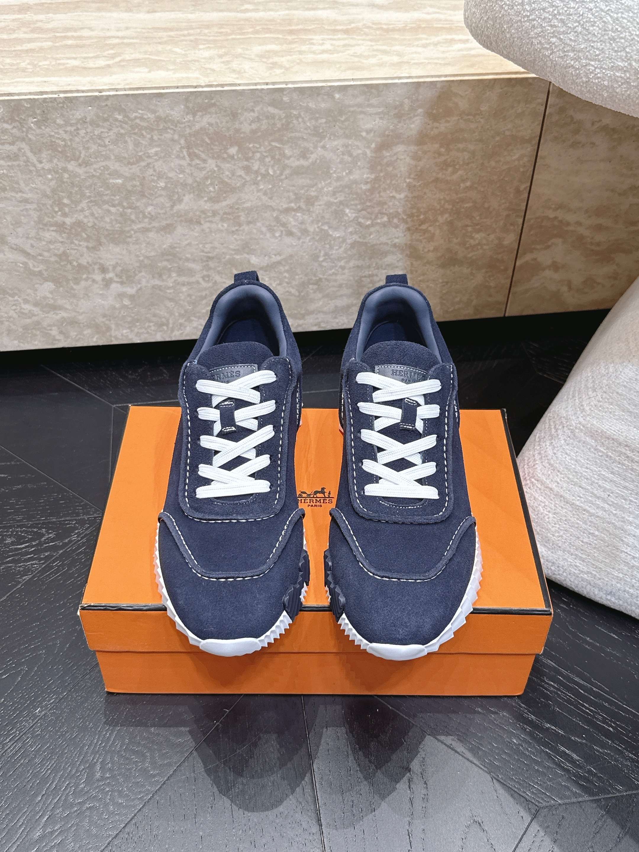 Hermes 爱马仕 2026 新款厚底休闲运动鞋德训鞋 情侣款 男士+10工艺极致，同步专柜上新.鞋子