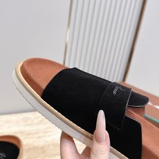 顶版 Brunello Cucinelli BC男士休闲男凉拖鞋饭列|此款凉拖鞋鞋面料采用意大利进口高丝 顶版 Brunello Cucinelli BC男士休闲男凉拖鞋饭列|此款凉拖鞋鞋面料采用意大利进口高丝