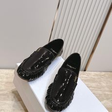 YSL圣罗兰2026/vs早秋新品乐福鞋 小皮鞋 超多明星网红种草 今年超火的乐福鞋 简简单单的老钱风穿搭 复古摩登拉皱 YSL圣罗兰2026/vs早秋新品乐福鞋 小皮鞋 超多明星网红种草 今年超火的乐福鞋 简简单单的老钱风穿搭 复古摩登拉皱