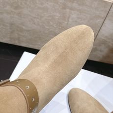 isabel marant/伊莎贝尔26vs早秋最新休闲靴子系列… 【复古一脚蹬短靴】 玛兰混合过去与将来"交织出非洲, isabel marant/伊莎贝尔26vs早秋最新休闲靴子系列… 【复古一脚蹬短靴】 玛兰混合过去与将来"交织出非洲,
