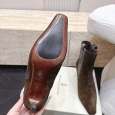 顶级版本 Brunello Cucinelli新款BC秋冬靴子系列 高跟短靴 BC是意大利知名品牌,极简主义风格,优 顶级版本 Brunello Cucinelli新款BC秋冬靴子系列 高跟短靴 BC是意大利知名品牌,极简主义风格,优