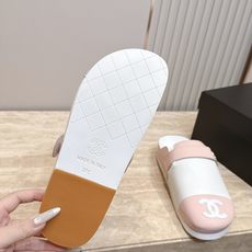 香奈儿 Chanel2026vs早秋圆头厚底半拖休闲鞋 仙女款,最新的拼色绝了,无法抗拒,最新饼干鞋目前超级流行的彩 香奈儿 Chanel2026vs早秋圆头厚底半拖休闲鞋 仙女款,最新的拼色绝了,无法抗拒,最新饼干鞋目前超级流行的彩