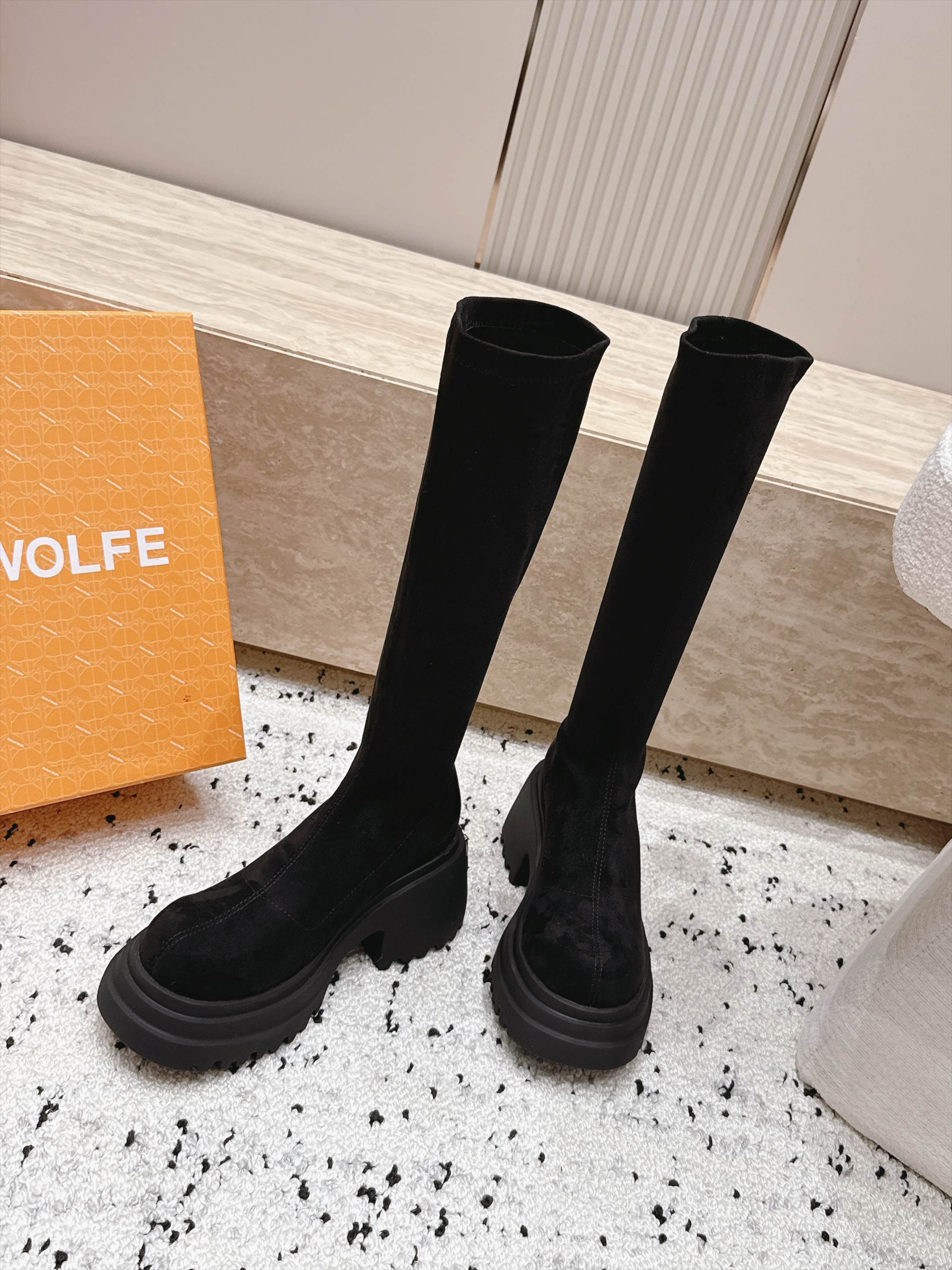 nakedwolf 26vs秋季最新秀场恨天高防水台时装靴系列…… 【圆头厚底弹力高靴】 nakedwolf*e 耐德·