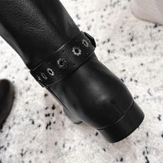isabel marant/伊莎贝尔26vs早秋最新爆款圆头复古一脚蹬高靴 玛兰混合过去与将来"交织出非洲,印第安,安第 isabel marant/伊莎贝尔26vs早秋最新爆款圆头复古一脚蹬高靴 玛兰混合过去与将来"交织出非洲,印第安,安第
