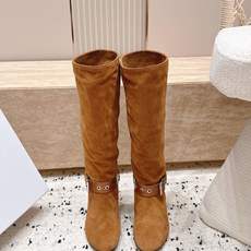 isabel marant/伊莎贝尔26vs早秋最新爆款圆头复古一脚蹬高靴 玛兰混合过去与将来"交织出非洲,印第安,安第 isabel marant/伊莎贝尔26vs早秋最新爆款圆头复古一脚蹬高靴 玛兰混合过去与将来"交织出非洲,印第安,安第