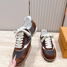 女 男+10 情侣款 Tods 托德斯26ss秋冬新品 休闲运动鞋 德训鞋 复古拼色设计 轻便透气超适合日常穿搭 女 男+10 情侣款 Tods 托德斯26ss秋冬新品 休闲运动鞋 德训鞋 复古拼色设计 轻便透气超适合日常穿搭