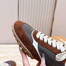 女 男+10 情侣款 Tods 托德斯26ss秋冬新品 休闲运动鞋 德训鞋 复古拼色设计 轻便透气超适合日常穿搭 女 男+10 情侣款 Tods 托德斯26ss秋冬新品 休闲运动鞋 德训鞋 复古拼色设计 轻便透气超适合日常穿搭