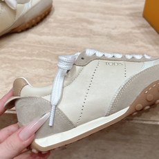 女 男+10 情侣款 Tods 托德斯26ss秋冬新品 休闲运动鞋 德训鞋 复古拼色设计 轻便透气超适合日常穿搭 女 男+10 情侣款 Tods 托德斯26ss秋冬新品 休闲运动鞋 德训鞋 复古拼色设计 轻便透气超适合日常穿搭
