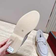 LP 经典 老钱风休闲皮鞋卡兔毛单鞋 楦型百搭瘦脚yyds.造型立体饱满,帅气十足 上脚舒适 复古老钱风风、气场十 LP 经典 老钱风休闲皮鞋卡兔毛单鞋 楦型百搭瘦脚yyds.造型立体饱满,帅气十足 上脚舒适 复古老钱风风、气场十