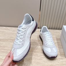 Celine 赛琳 26新款凯旋门德训鞋阿甘鞋休闲鞋 这是充满街头感的一双鞋子,延续经典设计非常赞 这款鞋有它自己独特 Celine 赛琳 26新款凯旋门德训鞋阿甘鞋休闲鞋 这是充满街头感的一双鞋子,延续经典设计非常赞 这款鞋有它自己独特