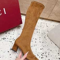 Gucci古驰2026vs早秋最新爆款靴子系列…… 方圆头弹力高靴 原单品质 原汁原味的欧式风格,上脚非常完美 超级显 Gucci古驰2026vs早秋最新爆款靴子系列…… 方圆头弹力高靴 原单品质 原汁原味的欧式风格,上脚非常完美 超级显