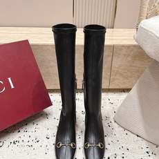 Gucci古驰2026vs早秋最新爆款靴子系列…… 方圆头弹力高靴 原单品质 原汁原味的欧式风格,上脚非常完美 超级显 Gucci古驰2026vs早秋最新爆款靴子系列…… 方圆头弹力高靴 原单品质 原汁原味的欧式风格,上脚非常完美 超级显