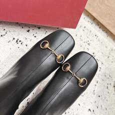 Gucci古驰2026vs早秋最新爆款靴子系列…… 方圆头弹力高靴 原单品质 原汁原味的欧式风格,上脚非常完美 超级显 Gucci古驰2026vs早秋最新爆款靴子系列…… 方圆头弹力高靴 原单品质 原汁原味的欧式风格,上脚非常完美 超级显