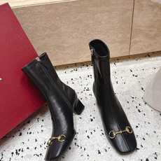 Gucci古驰2026vs早秋最新爆款靴子系列…… 方圆头弹力高靴 原单品质 原汁原味的欧式风格,上脚非常完美 超级显 Gucci古驰2026vs早秋最新爆款靴子系列…… 方圆头弹力高靴 原单品质 原汁原味的欧式风格,上脚非常完美 超级显