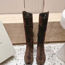 顶级版本 Brunello Cucinelli新款BC秋冬靴子系列 高筒靴 BC是意大利知名品牌,极简主义风格,优雅 顶级版本 Brunello Cucinelli新款BC秋冬靴子系列 高筒靴 BC是意大利知名品牌,极简主义风格,优雅