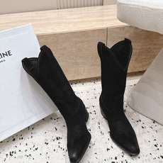 celine 思琳 秋冬最新款复古粗跟时装靴、牛仔靴 走秀款时尚博主同款 早秋力推单品!复古欧美风格 炸街必备单品 非 celine 思琳 秋冬最新款复古粗跟时装靴、牛仔靴 走秀款时尚博主同款 早秋力推单品!复古欧美风格 炸街必备单品 非